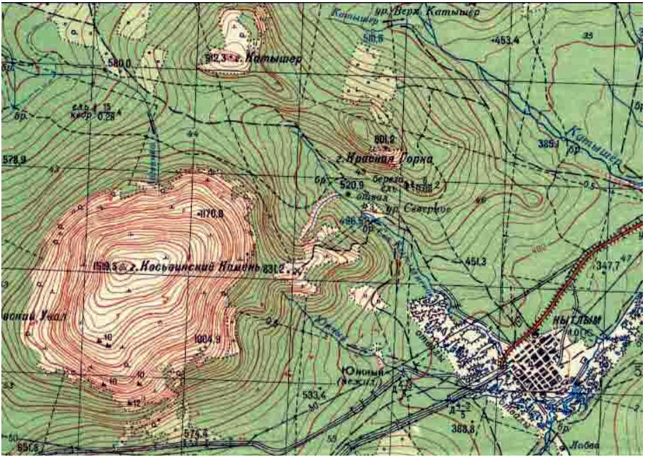 Soviet-era topographic map of the Kosvinsky Kamen massif with the summit, nearby peaks and the settlement of Kytlym