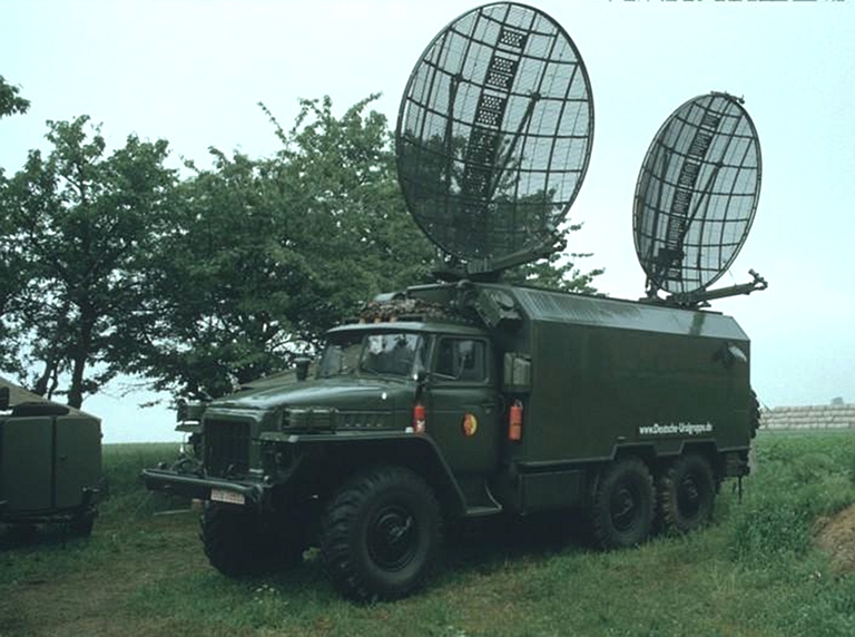 R-423 Brig Troposcatter Communications System