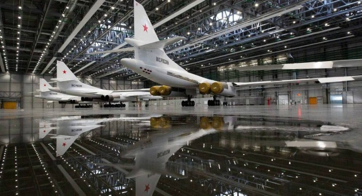 Tu-160
