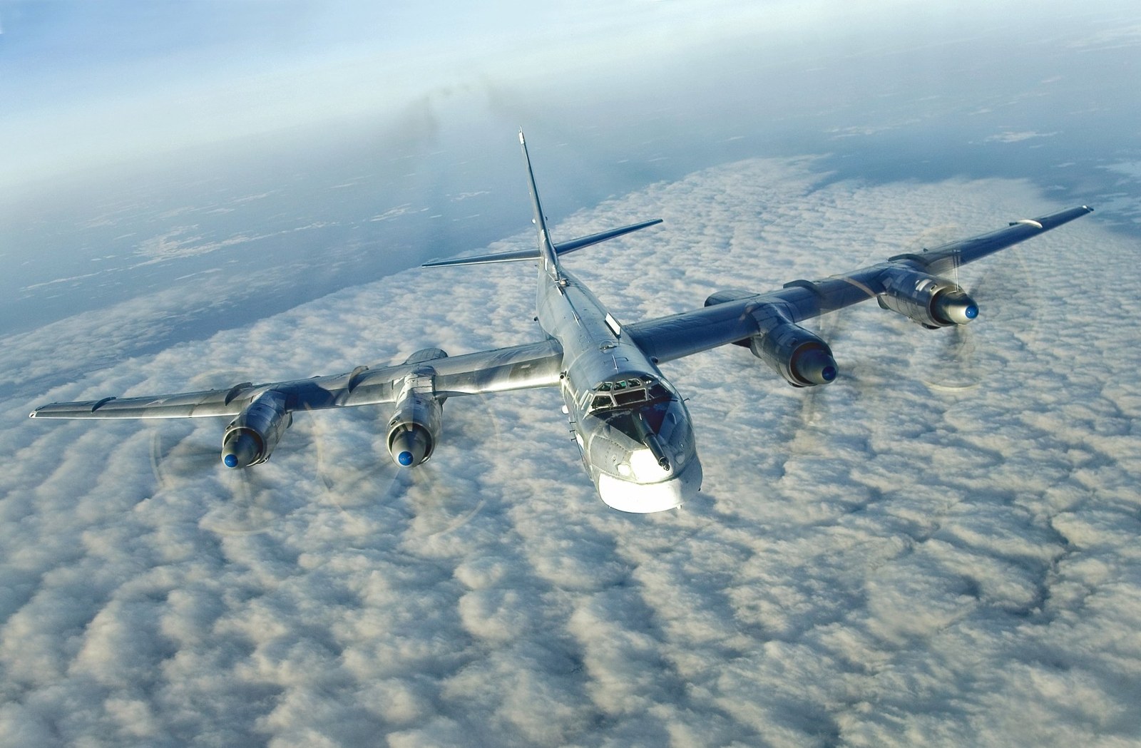 Tu-95