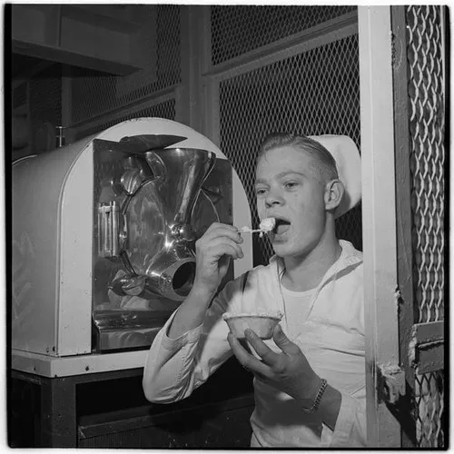 WW2 US Navy Ship Refrigeration Systems
